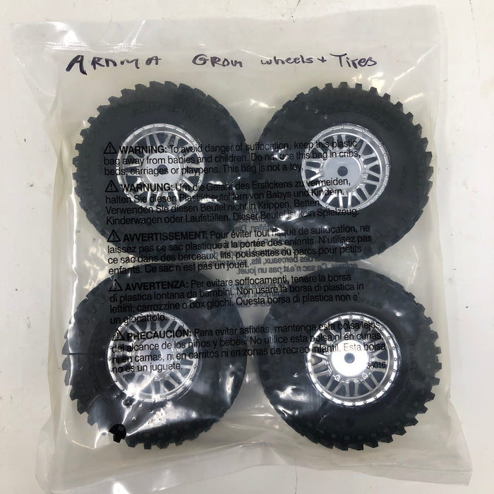 10288 Arrma Pro-Line Grom Wheels & Tires, Flat Iron, 1.07X2.75 (x4)