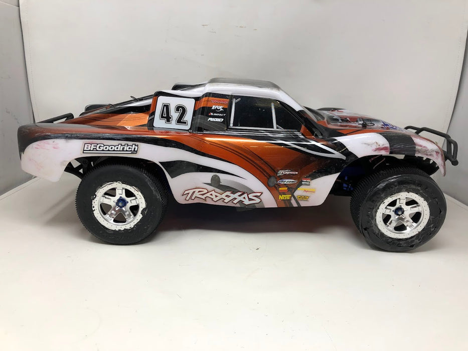 Traxxas Slash LCG 2WD Carpet Race Truck (Used)