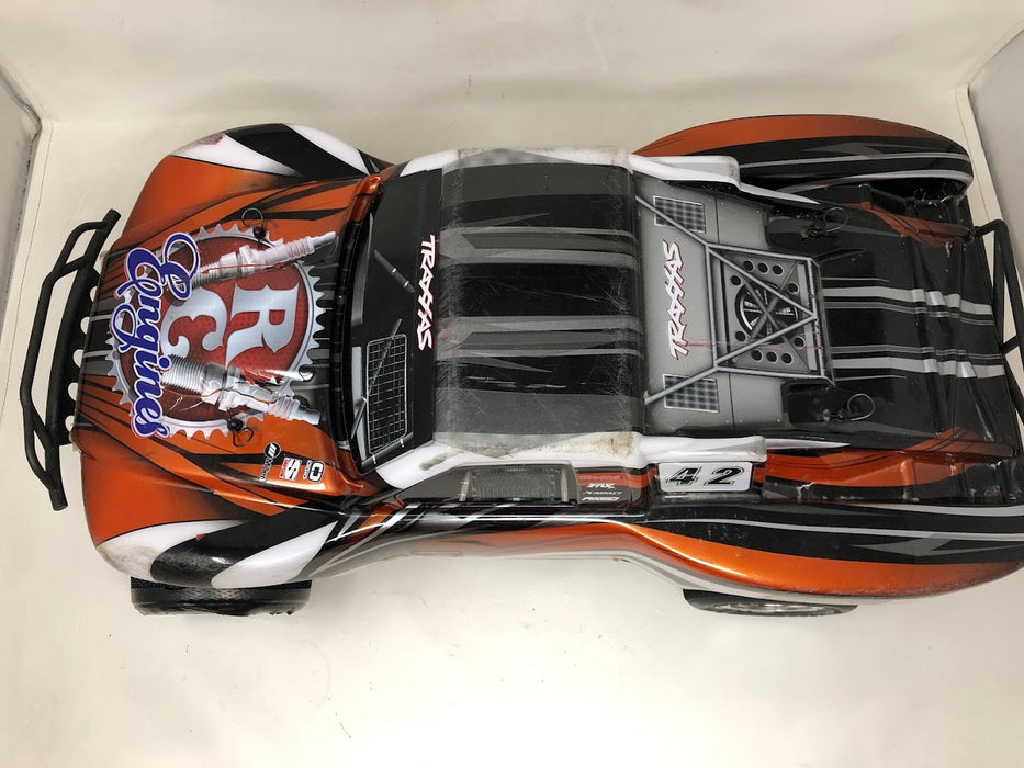 Traxxas Slash LCG 2WD Carpet Race Truck (Used)