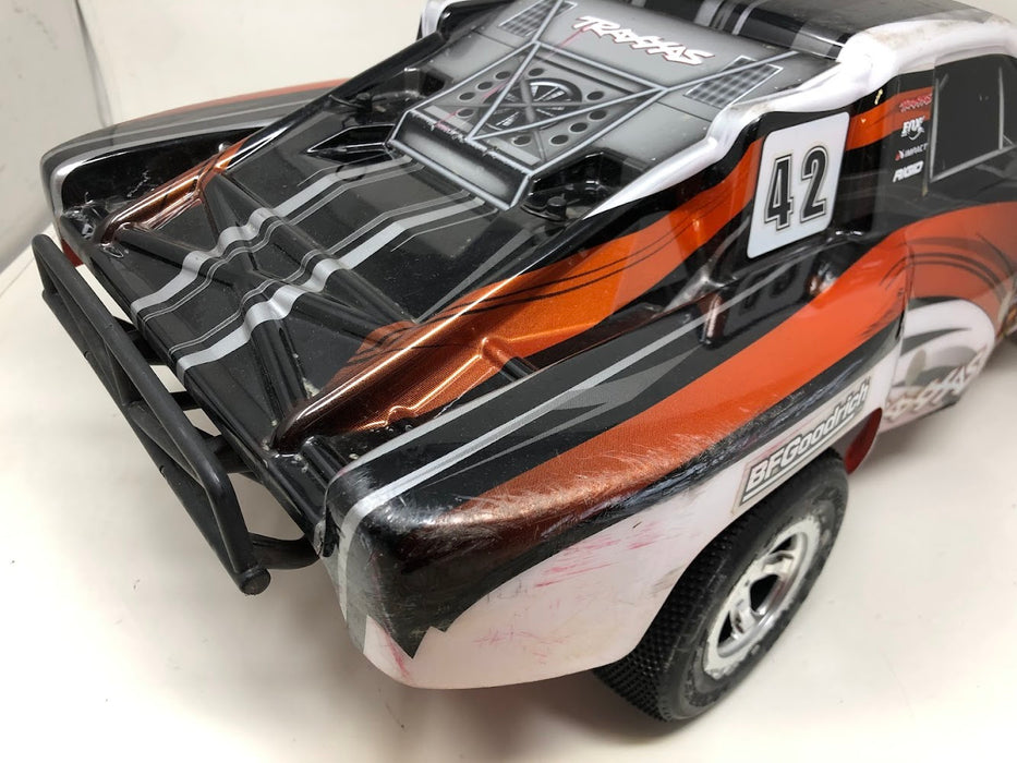 Traxxas Slash LCG 2WD Carpet Race Truck (Used)