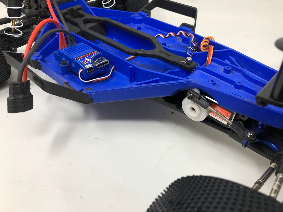 Traxxas Slash LCG 2WD Carpet Race Truck (Used)