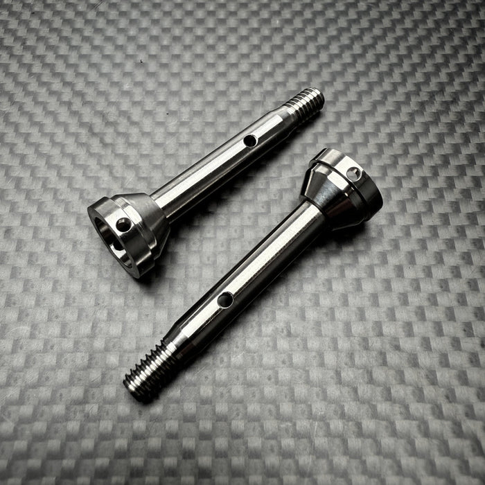 900172 R1WURKS (Dirt Oval Series) Ultra Lightweight Rear CVA Axle, Titanium