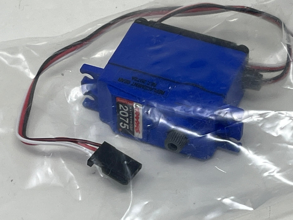 Used Traxxas 2075 Servo