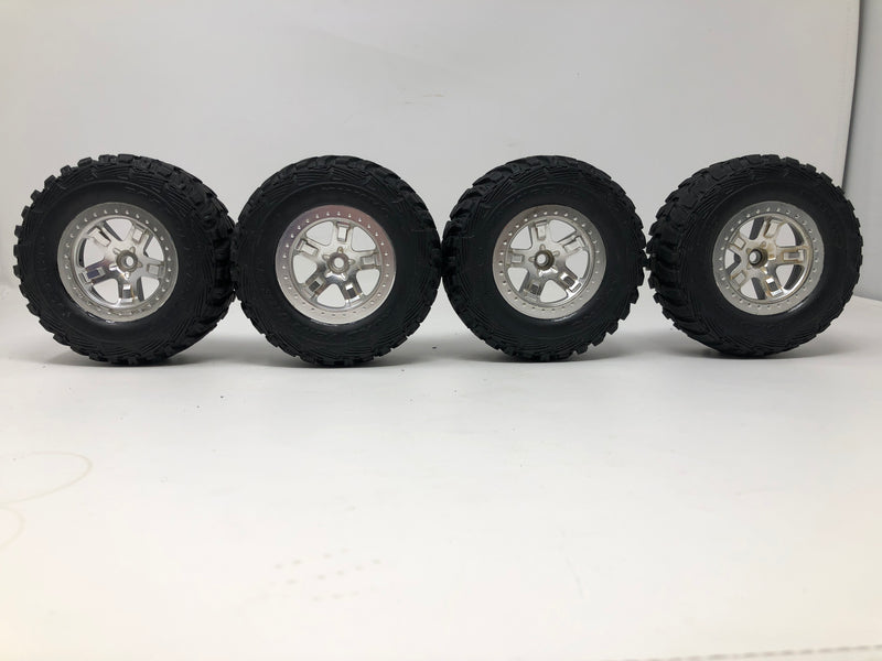 Traxxas 1/10 Slash 2WD 12T Mudboss Used Kuhmo Tire Set. Good Condition