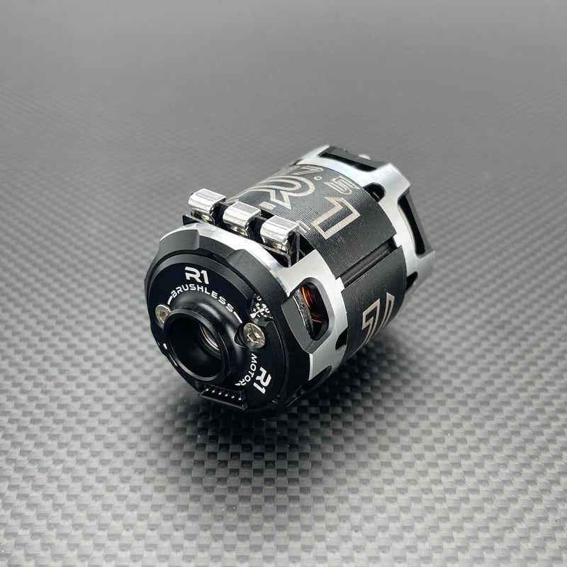 020182 R1WURKS V30 17.5T (ROAR October 2025 Motor)
