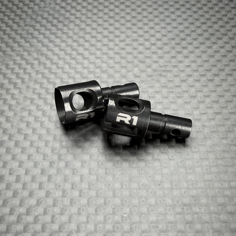 900068 R1 WURKS Team Associated B7 Series Lightweight Differential Outdrives