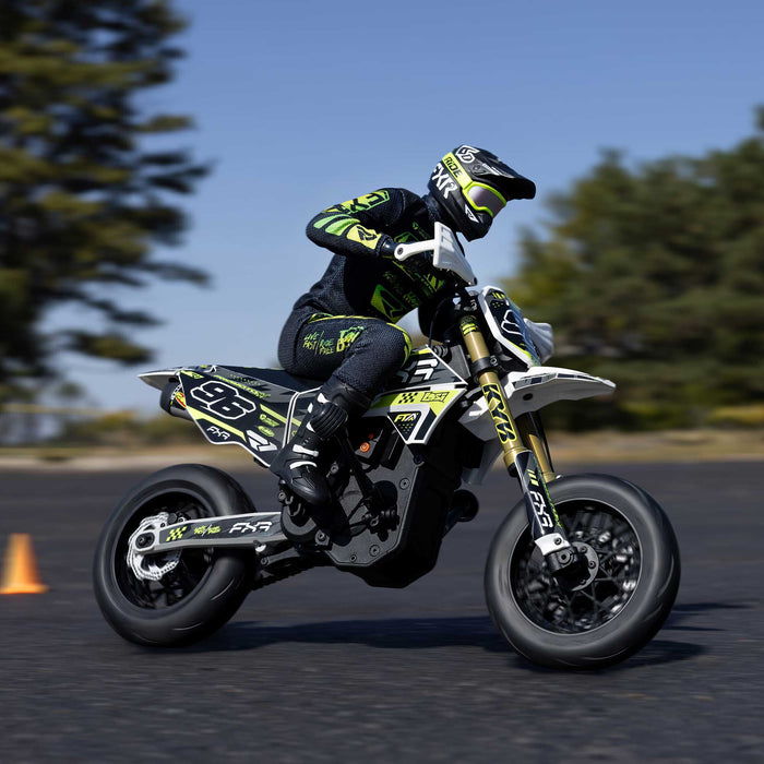 LOS-2272 Losi 1/4 Promoto-SM FXR Supermoto Motorcycle RTR Basic, White