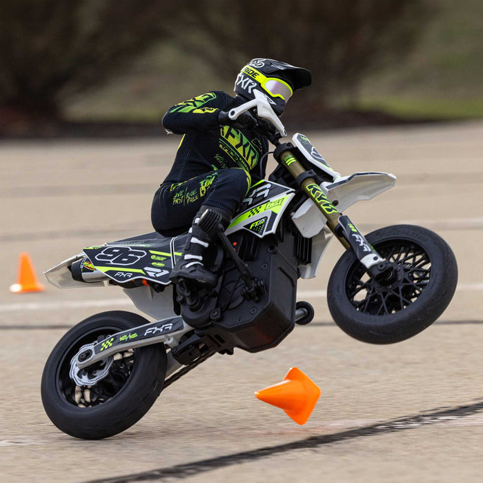 LOS-2272 Losi 1/4 Promoto-SM FXR Supermoto Motorcycle RTR Basic, White