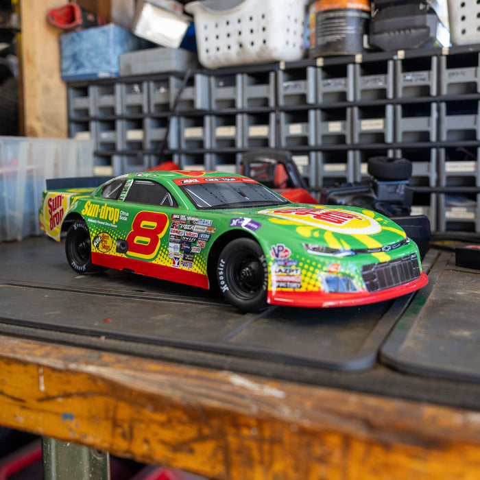 LOS-3104T1 LOSI 1/12 Asphalt Late Model RC Race Car Dale Earnhardt Jr. No. 8 2025 Sun Drop Chevrolet ZL1 2S AWD On-Road (Battery & Charger Included), Green