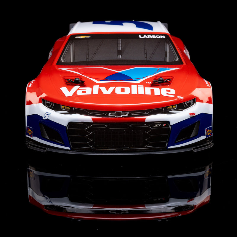 LOS1122505 Losi 1/12 NASCAR RC Racecar Kyle Larson No. 5 Valvoline 2025 Chevrolet Camaro ZL1 2S AWD RTR Brushed On-Road (Battery & Charger Included)