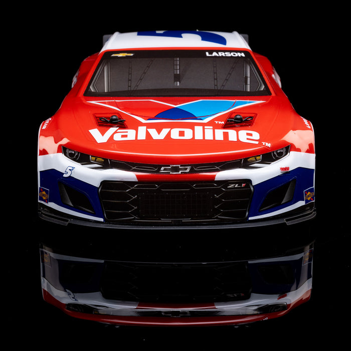 LOS1122505 Losi 1/12 NASCAR RC Racecar Kyle Larson No. 5 Valvoline 2025 Chevrolet Camaro ZL1 2S AWD RTR Brushed On-Road (Battery & Charger Included)
