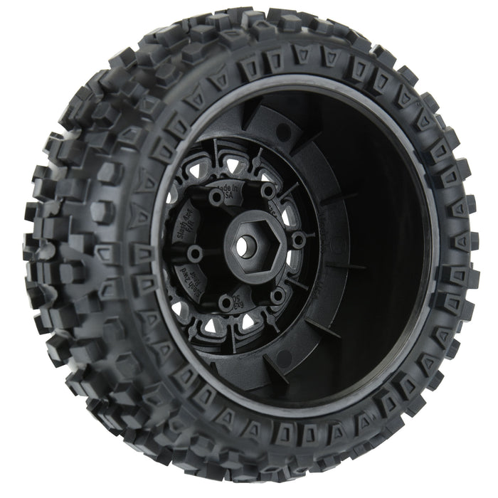 PRO118210 Pro-line 1/10 Badlands Front/Rear 2.2"/3.0" SC Mounted 12mm Black Raid (2)