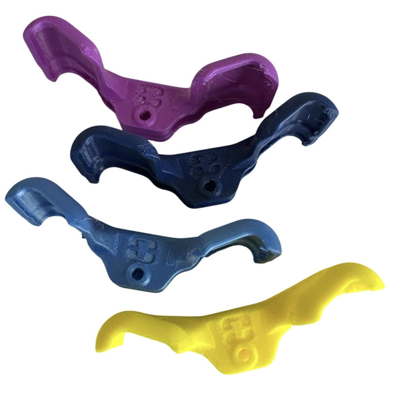 61312 RC ONE Racing FRONT SHOCK TOWER COVER B84 COLOR