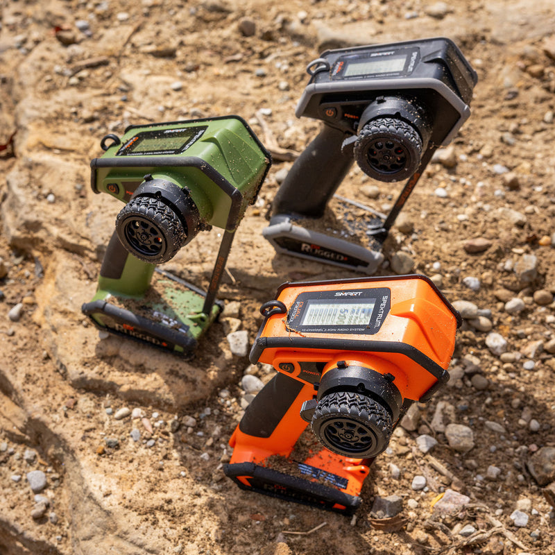 SPMR6220G Spektrum DX Rugged+ 12-Channel DSMR+ Transmitter, Green