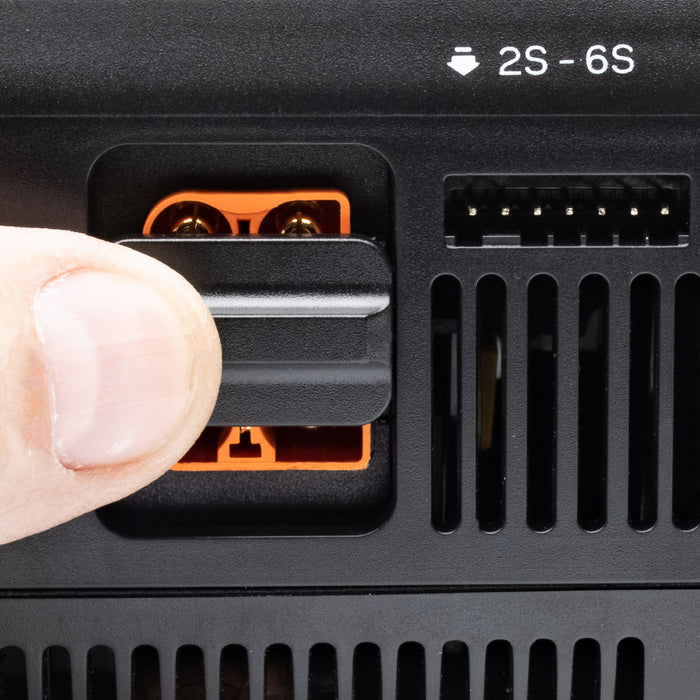 SPMXC2020 Spektrum S1200 G2 AC 1x200W Smart Charger