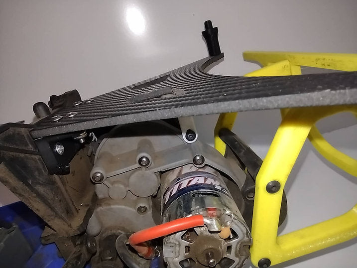 Shark RC Bodies Slash Late Model Mounting Kit