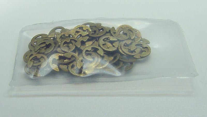 1382 - CRC 1/8 E-clips 100 pieces, Black