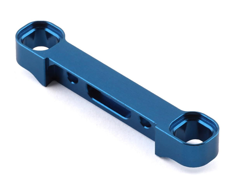 91883 Team Associated RC10B6.3 Aluminum Wide "D" Arm Mount